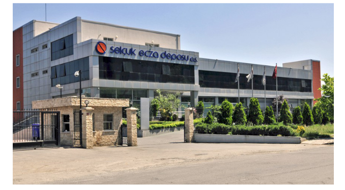 Selçuk Ecza karını yüzde 539 artırdı