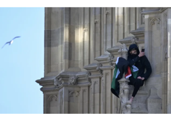 Big Ben’de Filistin eylemi