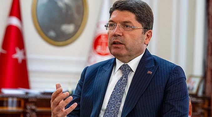 Bakan Tunç: Adli soruşturmayı siyasi gibi göstermek yanlış