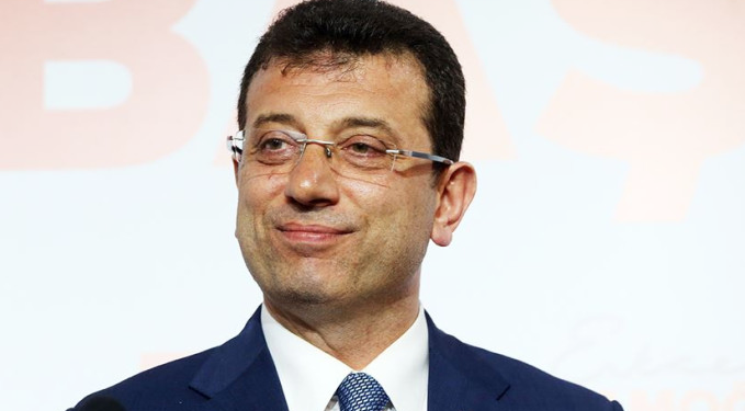 Ekrem İmamoğlu seçim için kollarını sıvadı