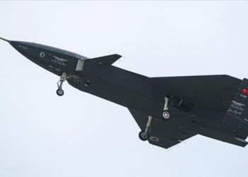 KIZILELMA manevra testini de başarıyla geçti