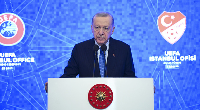 Erdoğan: Laf üstüne laf değil, taş üstüne taş koyma zamanı