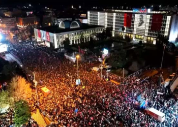 İBB soruşturmaları sonrası protestoculara hapis talebi