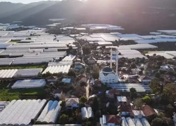 Kekova manzaralı arazi satışına izin yok