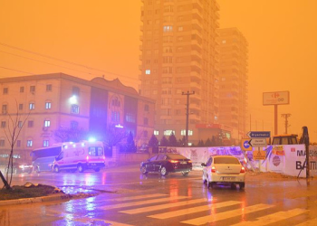 Meteoroloji uyardı: Sağanak ve toz taşınımı geliyor!