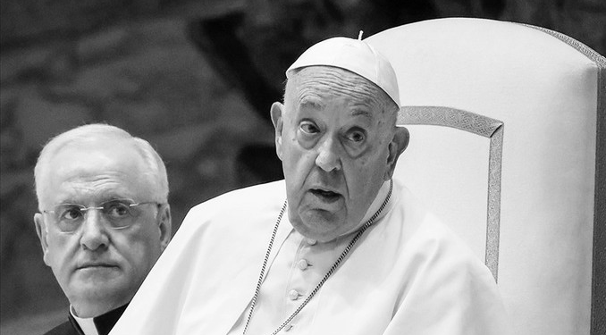 Papa Francis hayatını kaybetti!