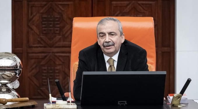 Sırrı Süreyya Önder’den sevindirici haberler