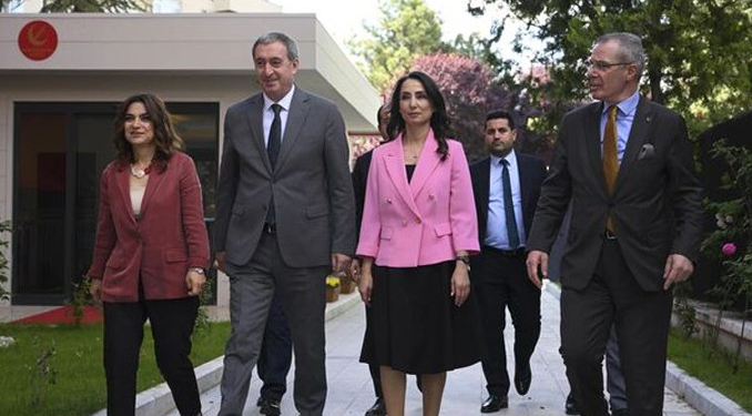 DEM Parti önce MHP’yi ardından AK Parti’yi ziyaret edecek