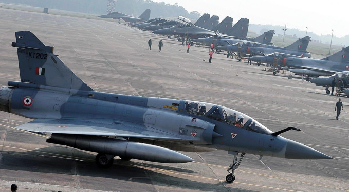 Pakistan, Hindistan uçaklarını Çin’den aldığı jetlerle düşürdü