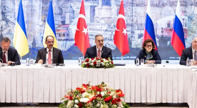 Rusya ve Ukrayna İstanbul’da görüştü: Esir takasında anlaşıldı