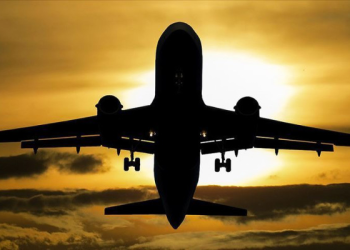 Yolcu uçağında kaptanlara ne oldu? Havada pilotsuz 10 dakika