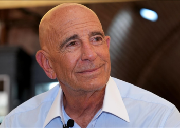 ABD Büyükelçisi Barrack’dan Türk SİHA’ları ve THY’ye büyük övgü