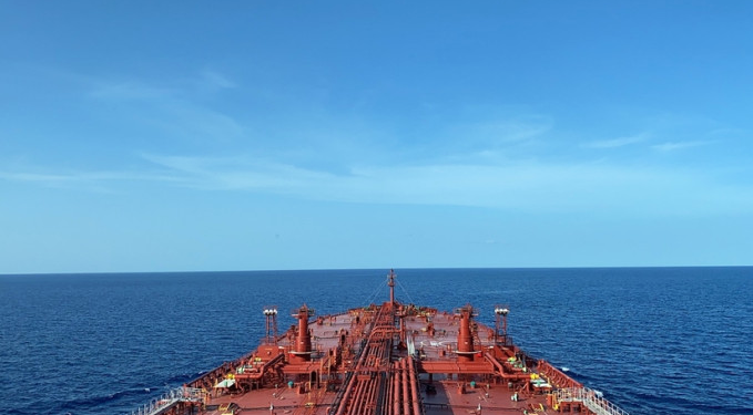 Gerilime rağmen Hürmüz Boğazı gemi trafiğine açık