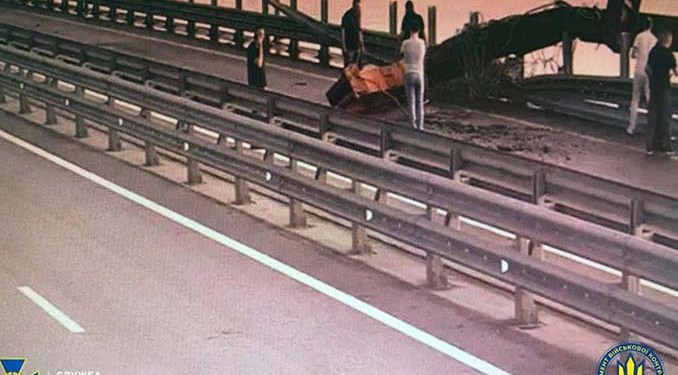 Kremlin Kırım Köprüsü’ne saldırı yapıldığını doğruladı