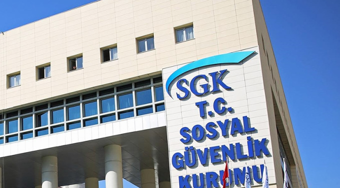 SGK açıkladı: Emekli Sandığı maaşları öne çekildi
