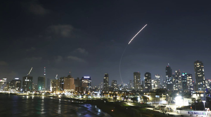 Savaş hızlandı: Hipersonik füzeler ateşlendi