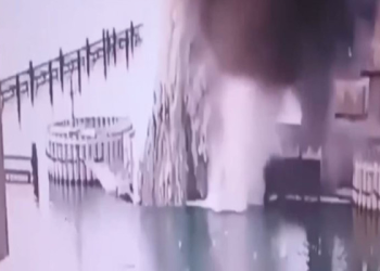 Ukrayna, kritik geçiş noktasını vurdu! Köprü sular altında