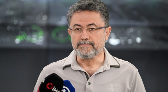 Bakan Yumaklı açıkladı: 76 yangınla eş zamanlı mücadele