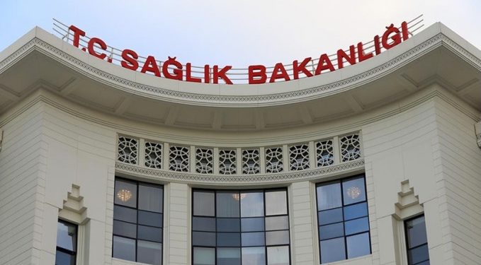 Bakanlıktan tütünle mücadelede yeni kampanya: Dumansız Türkiye