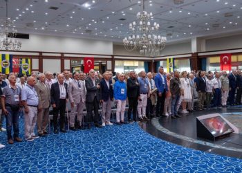 Fenerbahçe Yüksek Divan Kurulu’nda gerginlik