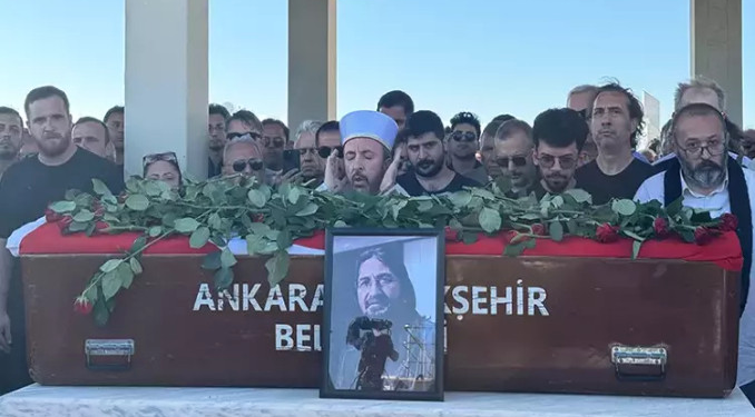 Gazeteci Nihat Genç son yolculuğuna uğurlandı