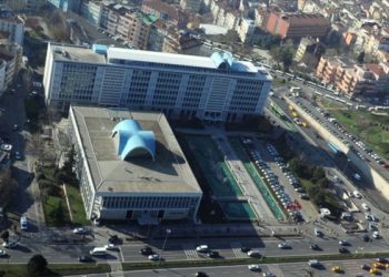 İBB soruşturmasında 8 şüpheli tutuklandı