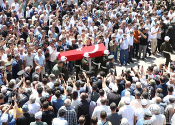 Şehitlerimizi uğurluyoruz!