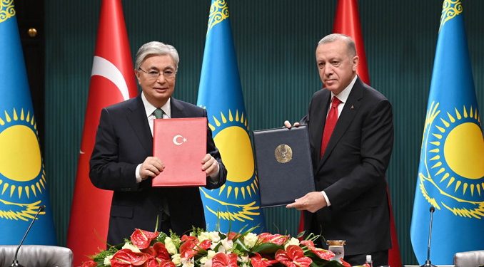 Türkiye ile Kazakistan arasında 20 anlaşma imzalandı