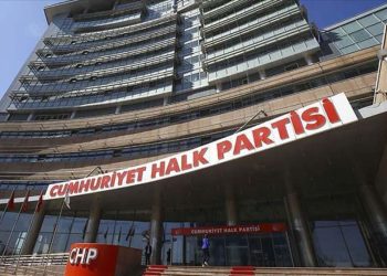 CHP 21 Eylül’de olağanüstü kurultaya gidiyor
