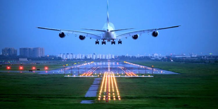 Deprem uyarısı: Sabiha Gökçen’de uçuşlara kısa süreli ara verildi