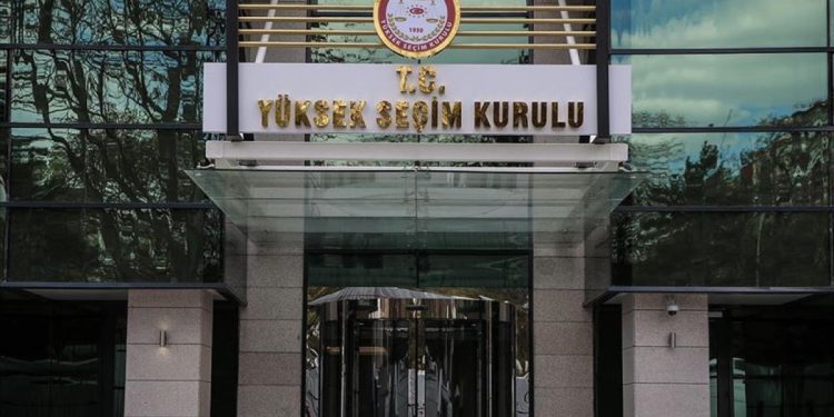 YSK, CHP’nin İstanbul’daki kongre itirazlarını görüşecek