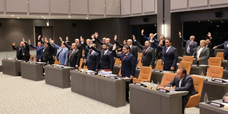 KKTC Cumhuriyet Meclisi, iki devletli çözüm önerisini onayladı