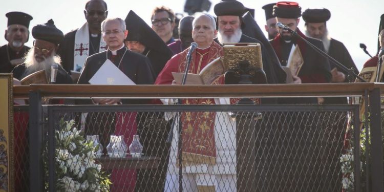 Papa ve Patrik bir araya geldi! İznik’te ayin düzenlendi