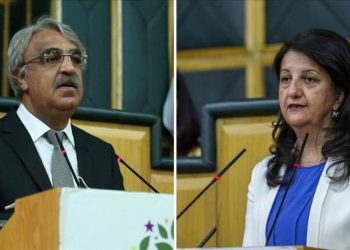 DEM Parti heyeti Öcalan’la görüşmek üzere İmralı’ya gidiyor