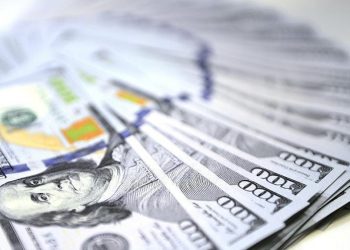 Cari denge 4 ay sonra beklentinin üstünde açık verdi