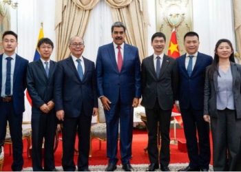 Maduro, son görüşmesini Çin heyeti ile yaptı