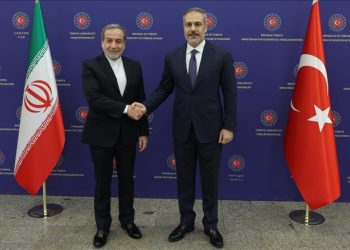 Füze olayı Türkiye-İran ilişkilerini nasıl etkiler?